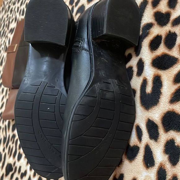 •BANDOLINO• brown/black boots with gold hardware in size 7.5 - Picture 12 of 12